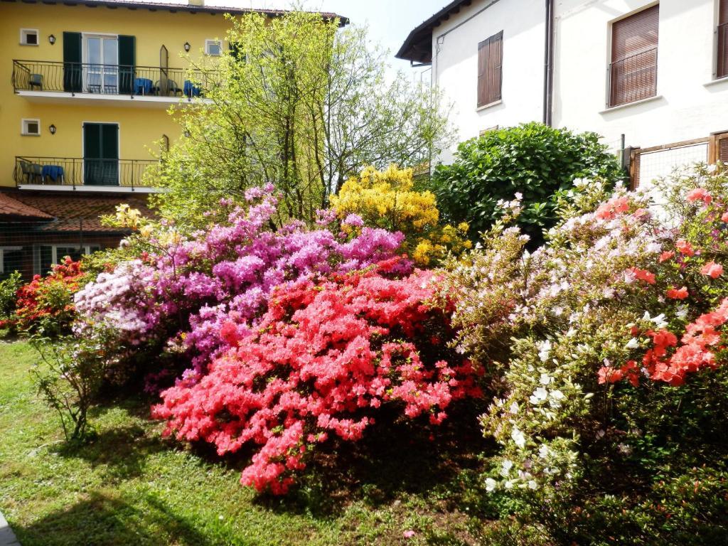 Hotel San Giacomo Lake Maggiore ภายนอก รูปภาพ