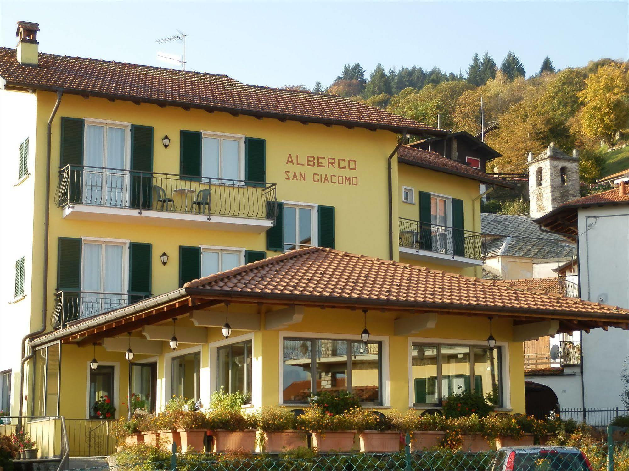 Hotel San Giacomo Lake Maggiore ภายนอก รูปภาพ