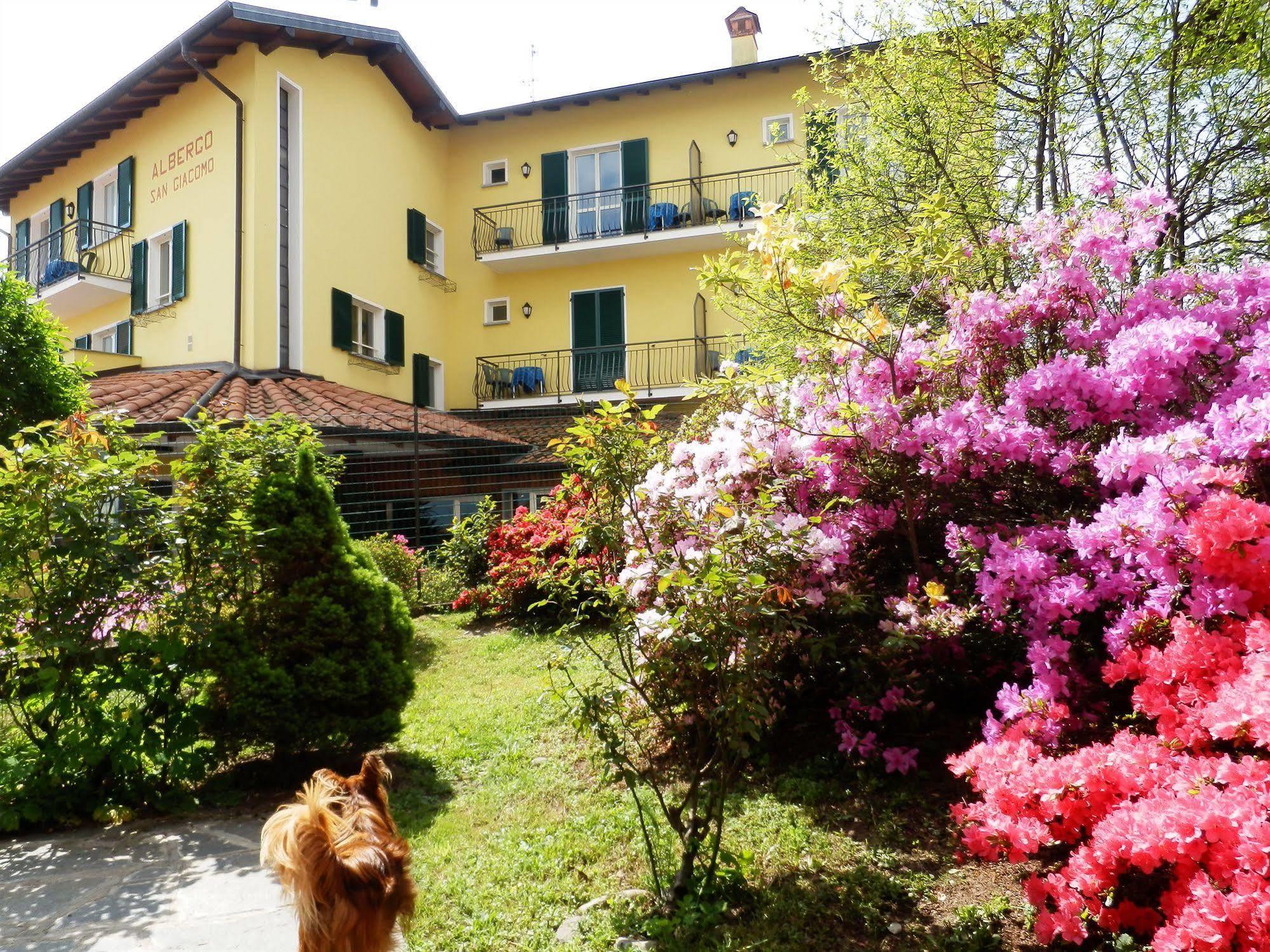 Hotel San Giacomo Lake Maggiore ภายนอก รูปภาพ